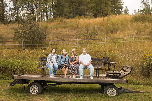 Toneck & Family 2024