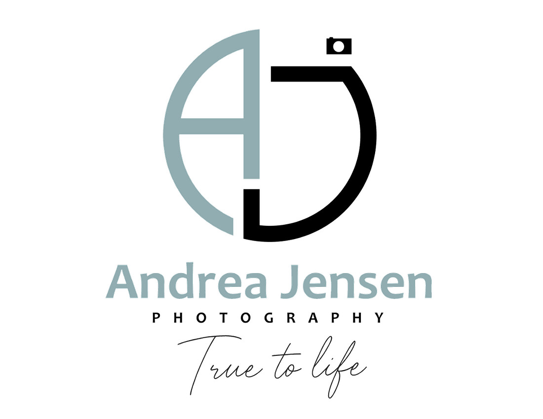 Logo Round with Tagline for White Background