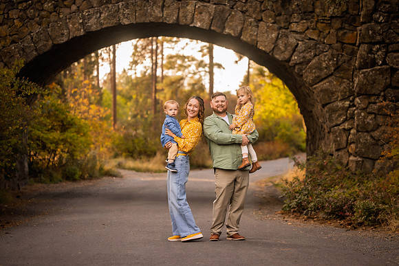 Warren Family 2026