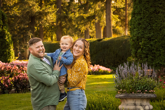 Warren Family 2026