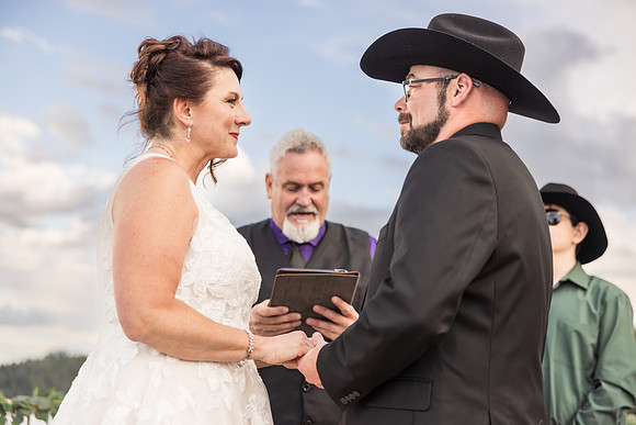 Low Wedding 2024