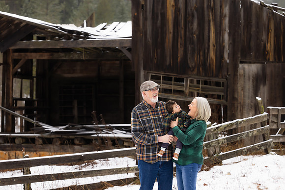 Dunn & Estey Family 2023