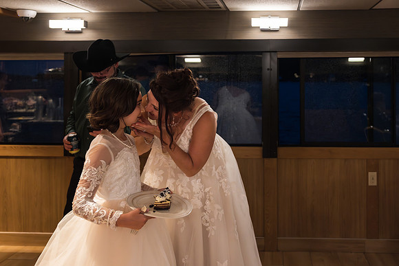Low Wedding 2024