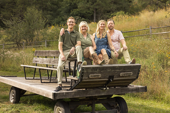 Toneck & Family 2024